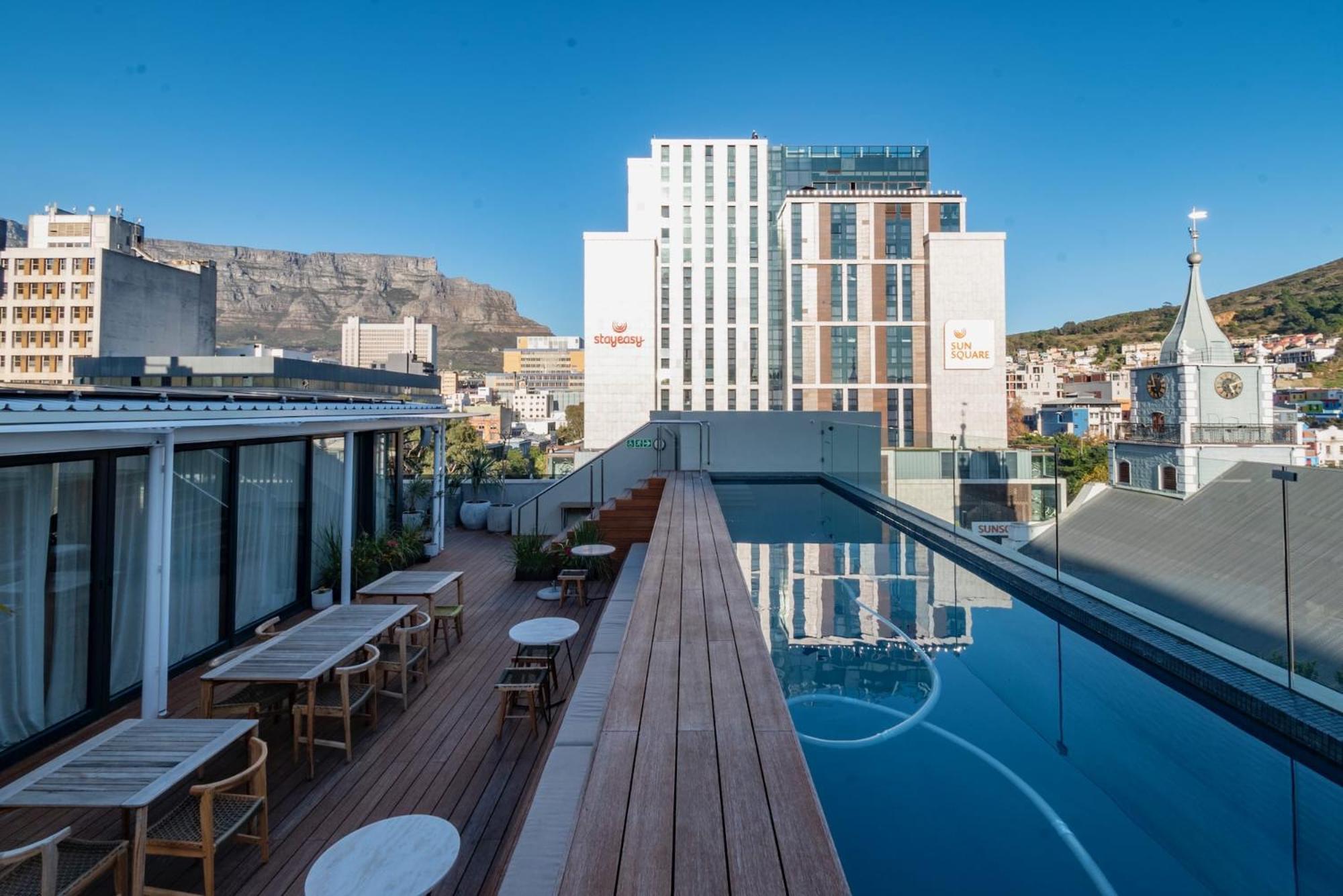 Chic Retreat At The Barracks On Bree Street * Cape Town