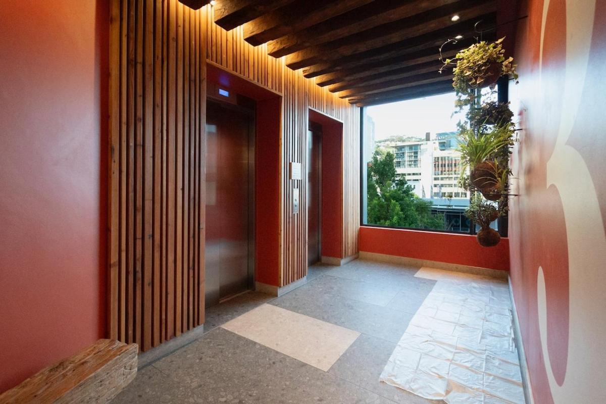 Apartment Chic Retreat At The Barracks On Bree Street *